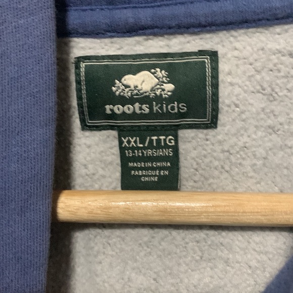 ROOTS KIDS sweatshirt size: XXL (13-14) - Picture 2 of 3